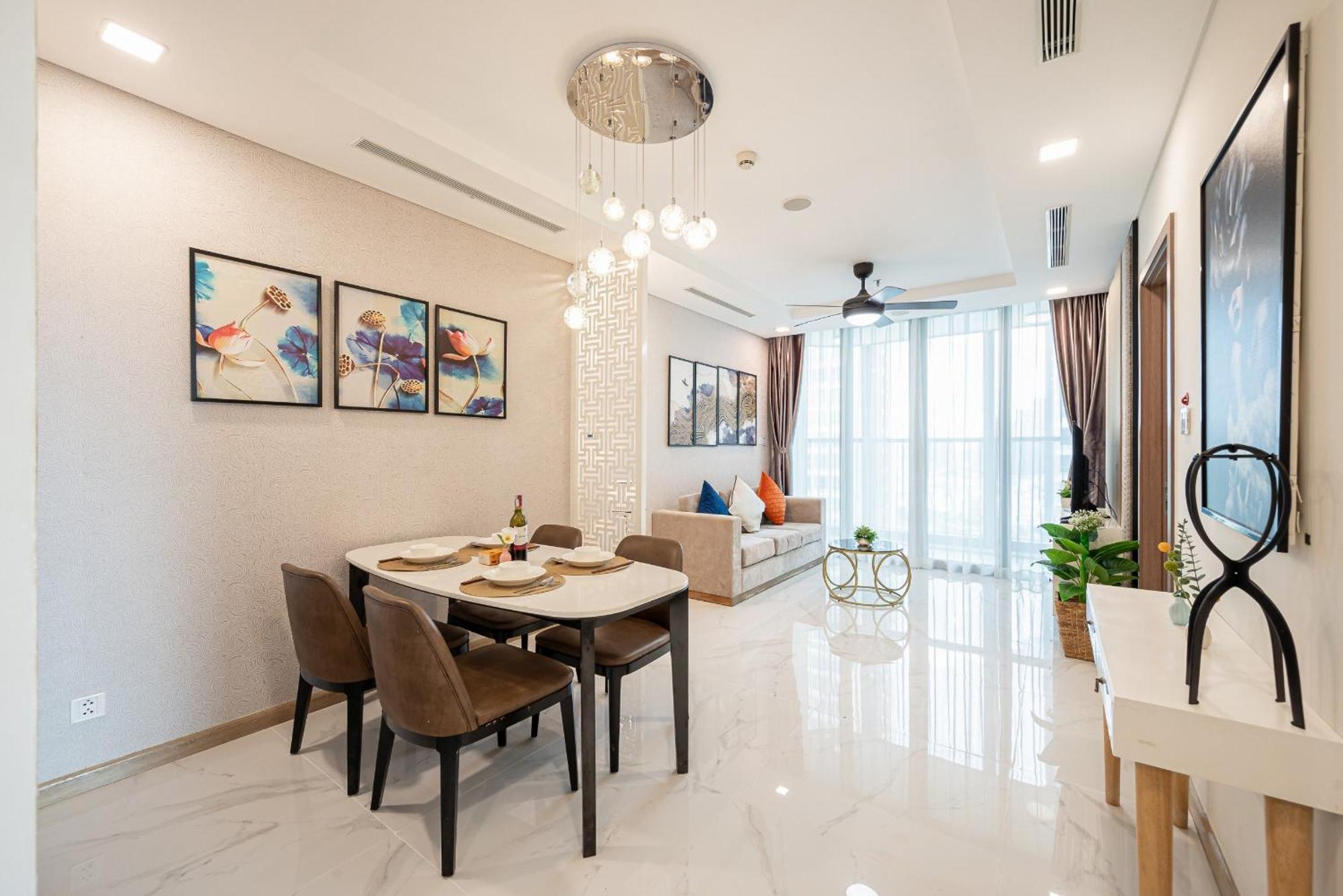 Urban Heights Rentals Landmark 81 Хошимин Екстериор снимка
