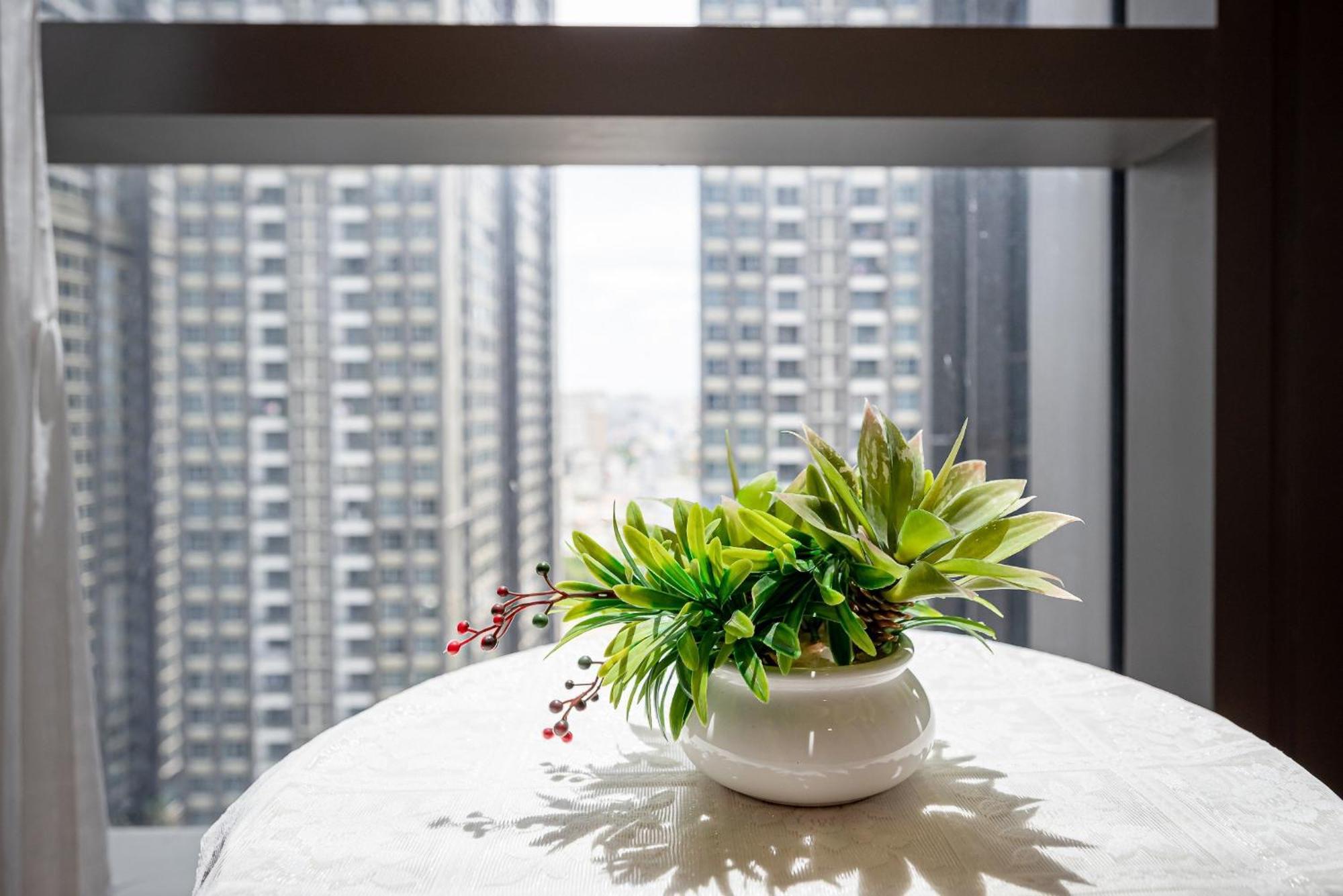 Urban Heights Rentals Landmark 81 Хошимин Екстериор снимка