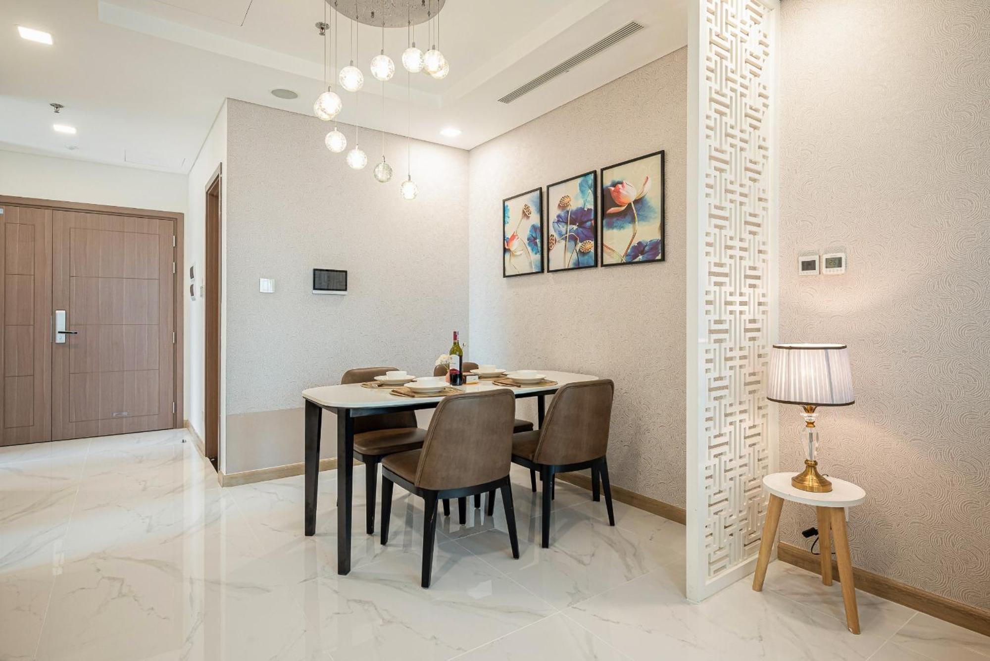 Urban Heights Rentals Landmark 81 Хошимин Екстериор снимка