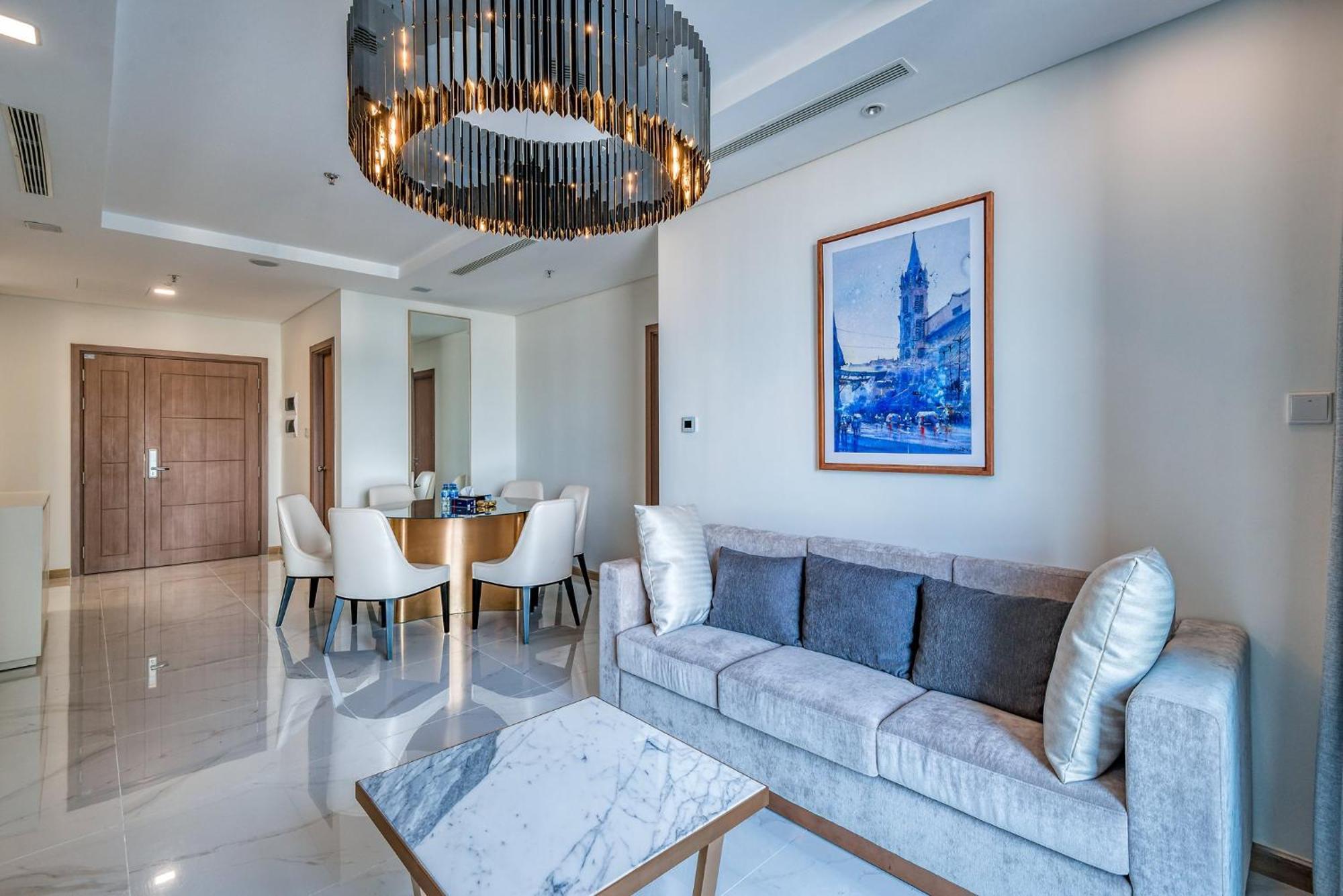 Urban Heights Rentals Landmark 81 Хошимин Екстериор снимка