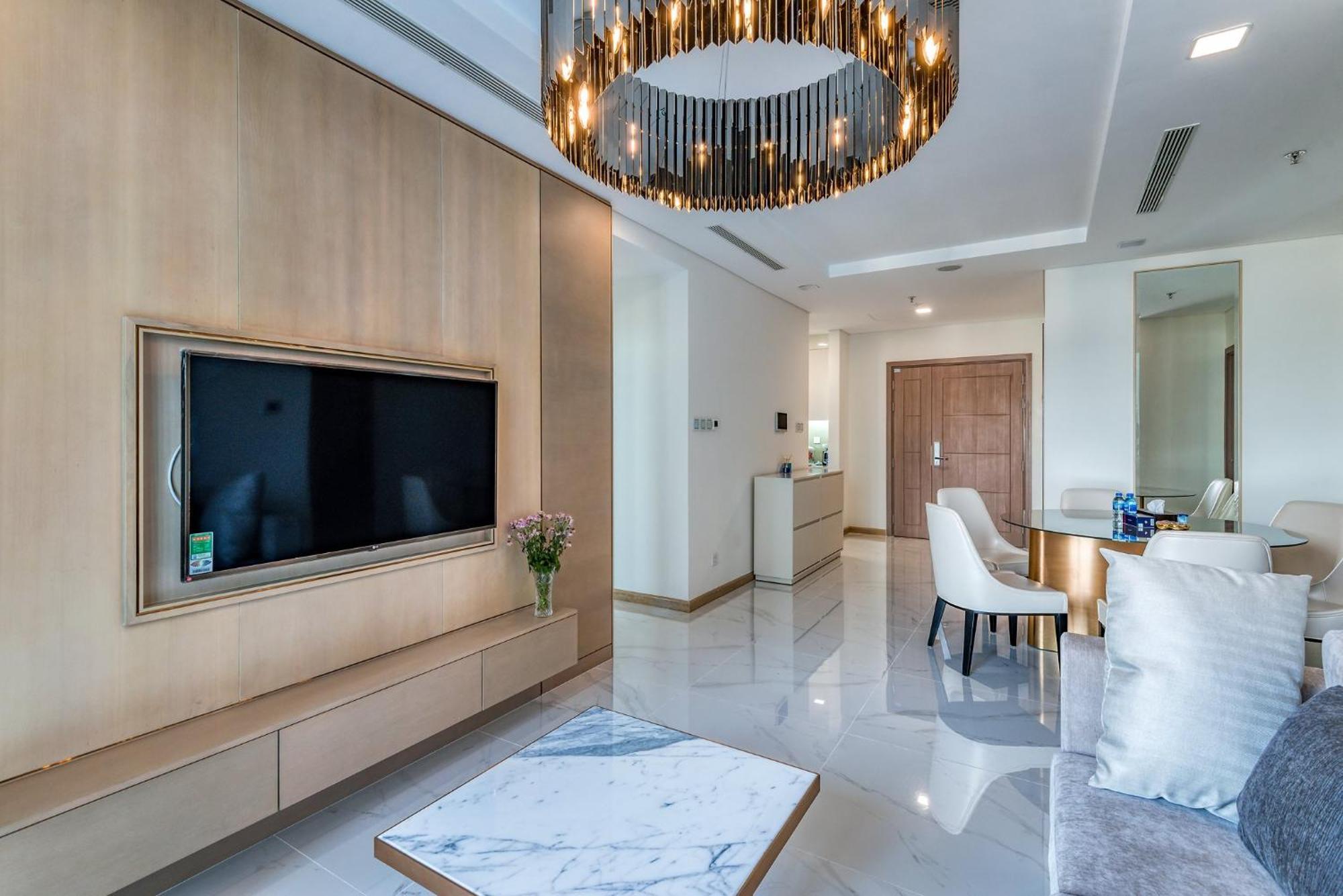Urban Heights Rentals Landmark 81 Хошимин Екстериор снимка